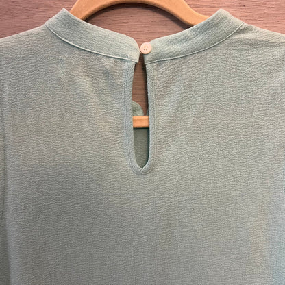 Mud Pie Mint Green Sleeveless High Collar Scallop Hem Mini Dress Size Medium GC