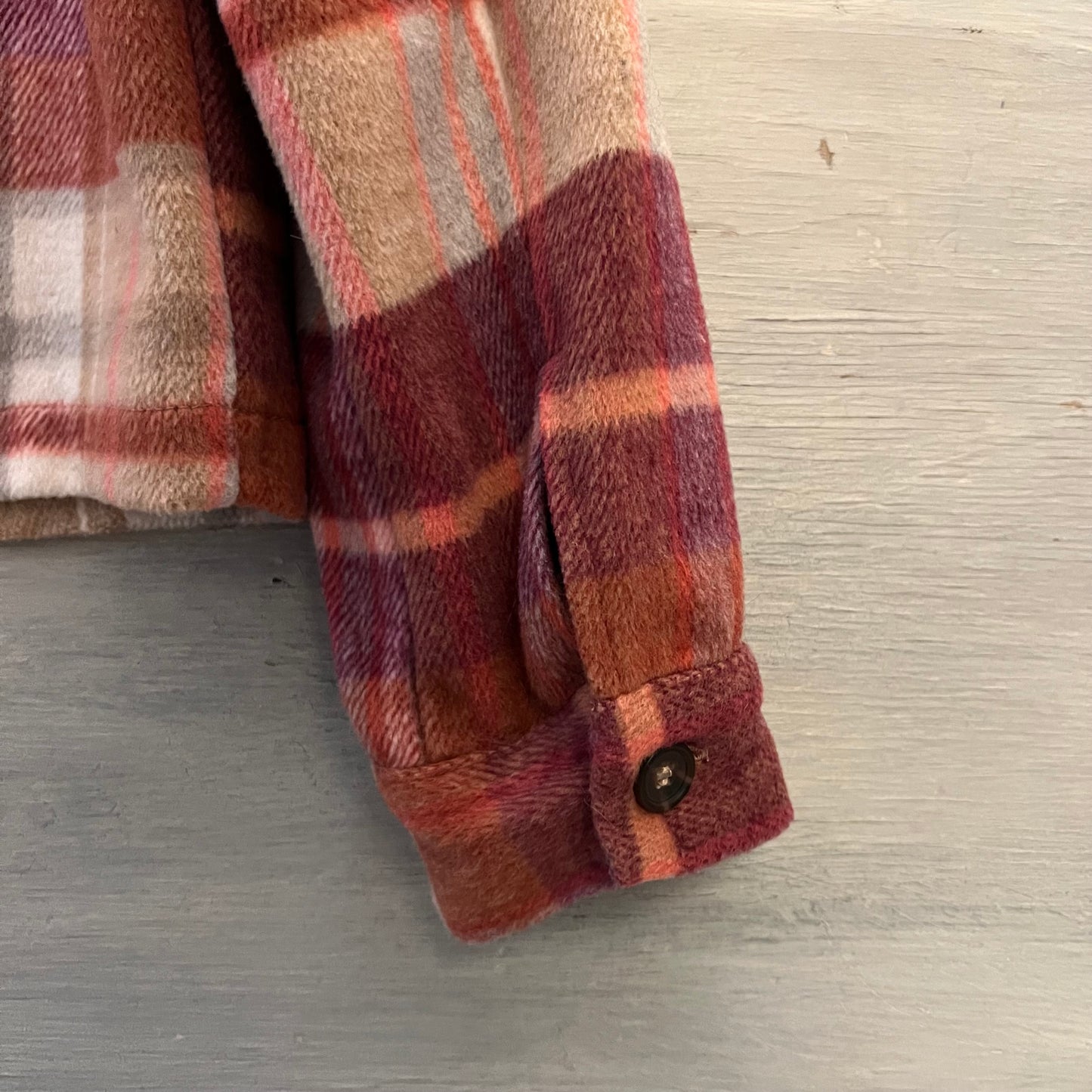 Melloday Purple Burgundy Gray Pink Cropped Flannel Shirt Size Medium Good Condition