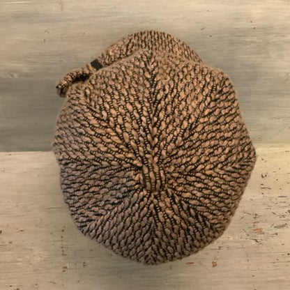 Indigo Soul Black Tan Textured Knit Newsboy Cap Hat with Bow Good Condition