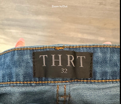 THRT 98% Cotton Jeans Graphic Design Ripped Knee Good Condition