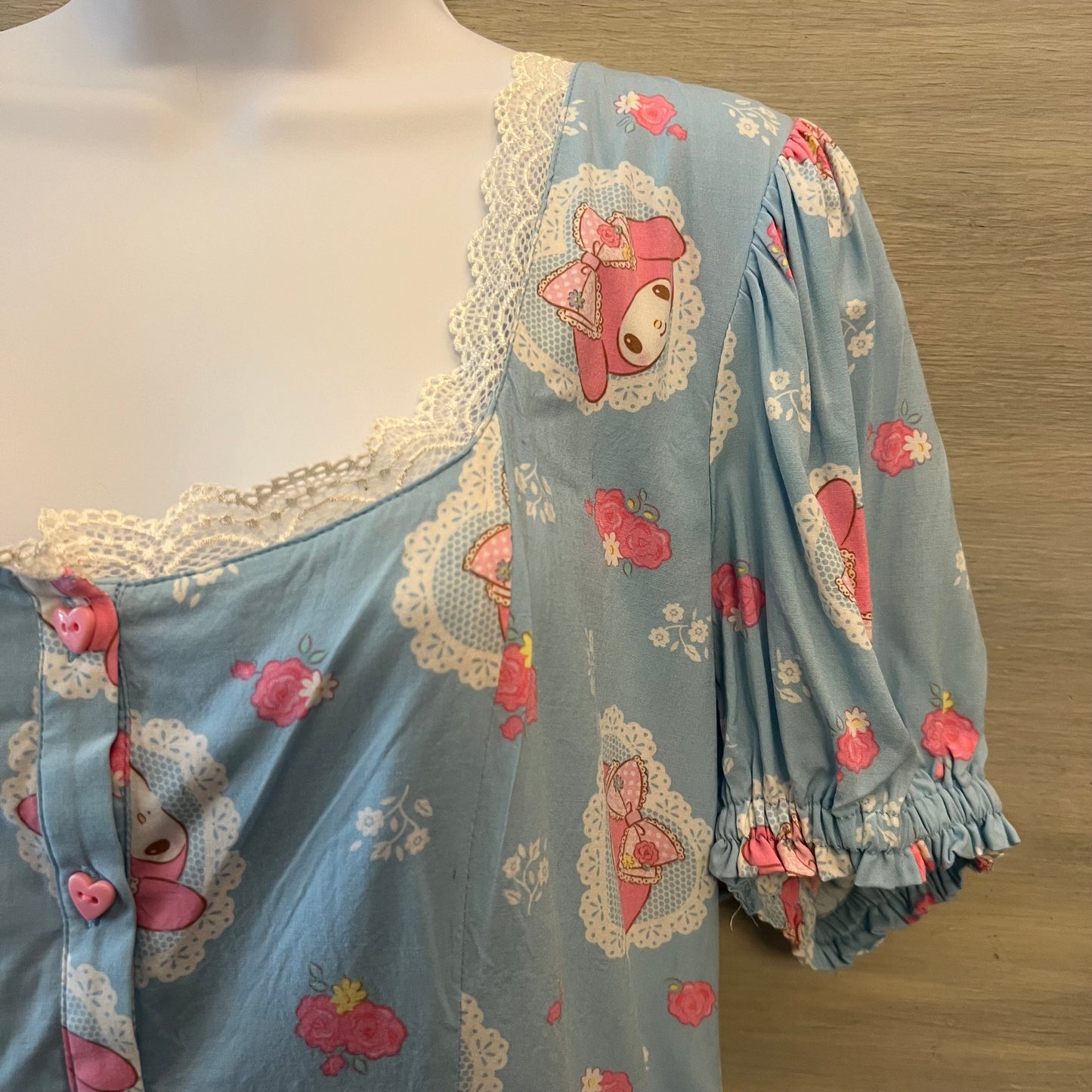 My Melody by Sanrio Multicolor Graphic Print Button Down Crop Top Shirt Size 2XL Good Condition
