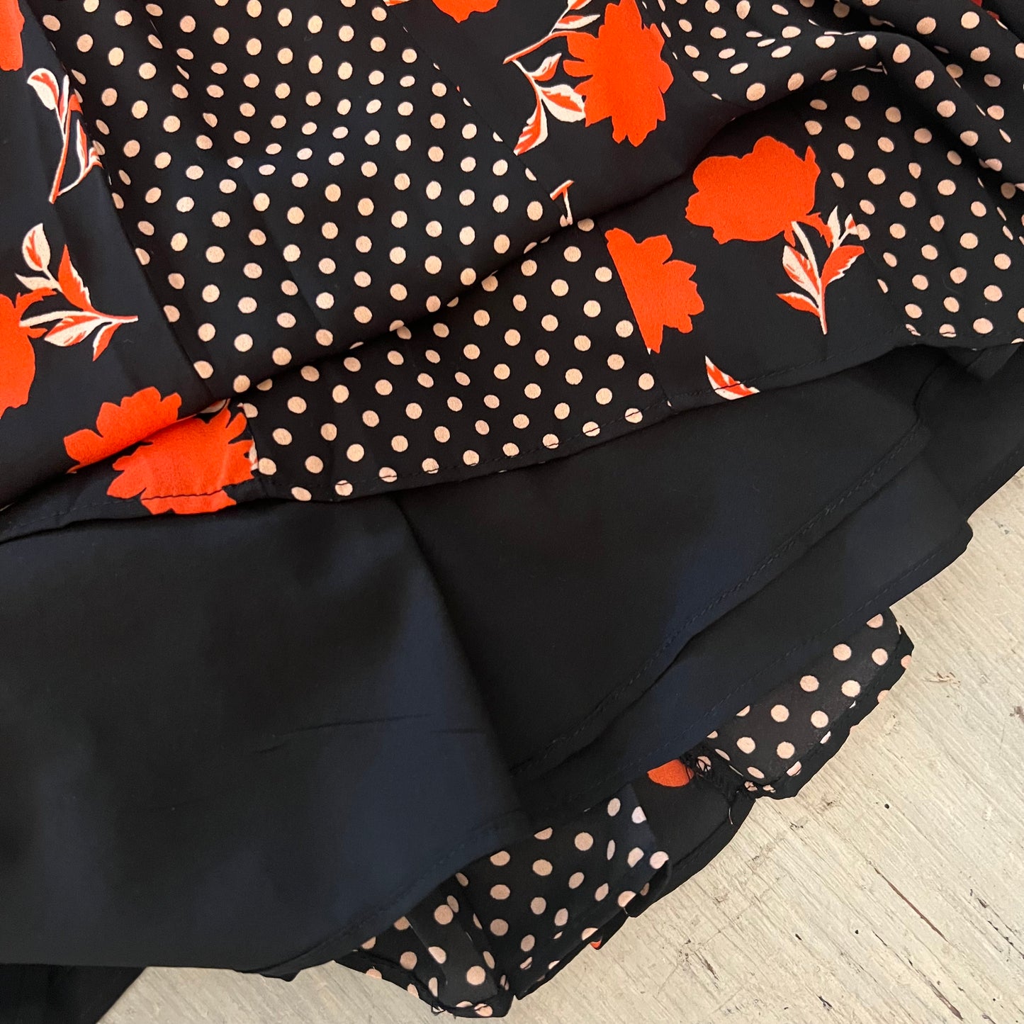 Ann Taylor Floral Polka Dot Print Pleated Flare Skirt Dress Size 8 Good Condition