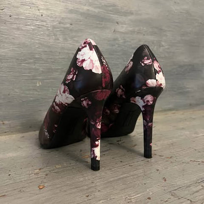 Christian Siriano Dark Floral Print Stiletto Pump Heel Size 8.5 Like New