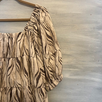 Mustard Seed Beige Tan Zebra Print Puff Sleeve Baby Doll Mini Dress Size Small Like New