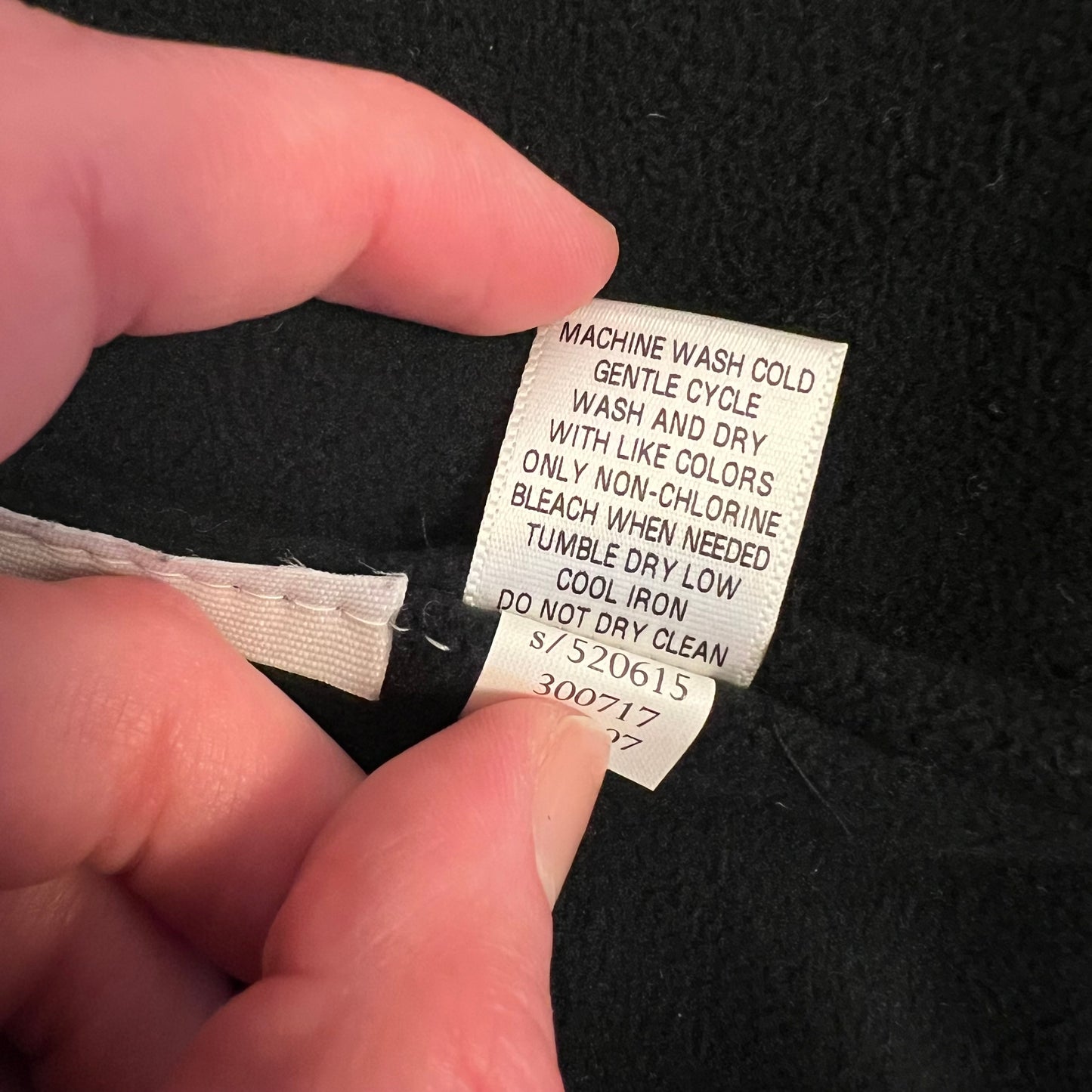 Old Navy Black Puffer Outerwear Vest Size XL Good Condition