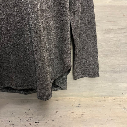 Faded Glory Metallic Silver Black Vneck Hi/Lo Knit Top Size 2XL Good Condition