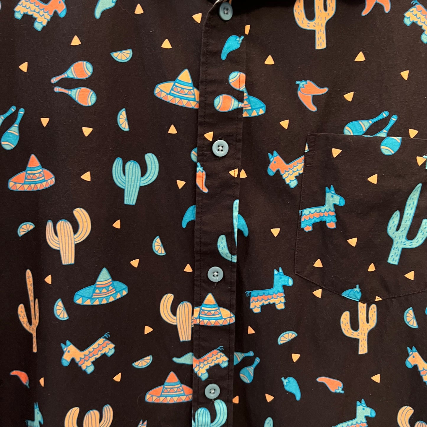 TipsyElves Men’s Black Mexican Southwest Print Short Sleeve Button Down Shirt Like New