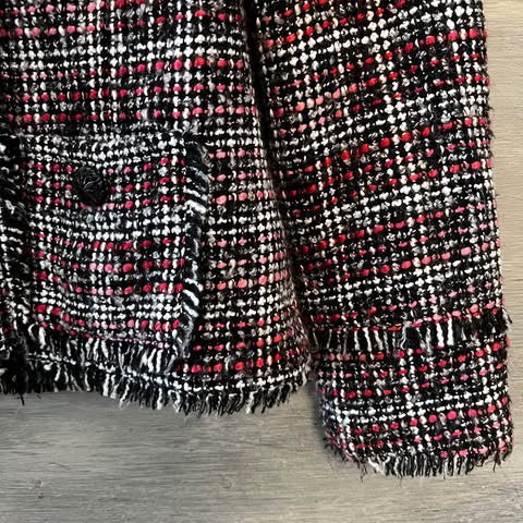 Chico’s Black Pink Fringe Trim Tweed Blazer Jacket Size 0/XS Like New