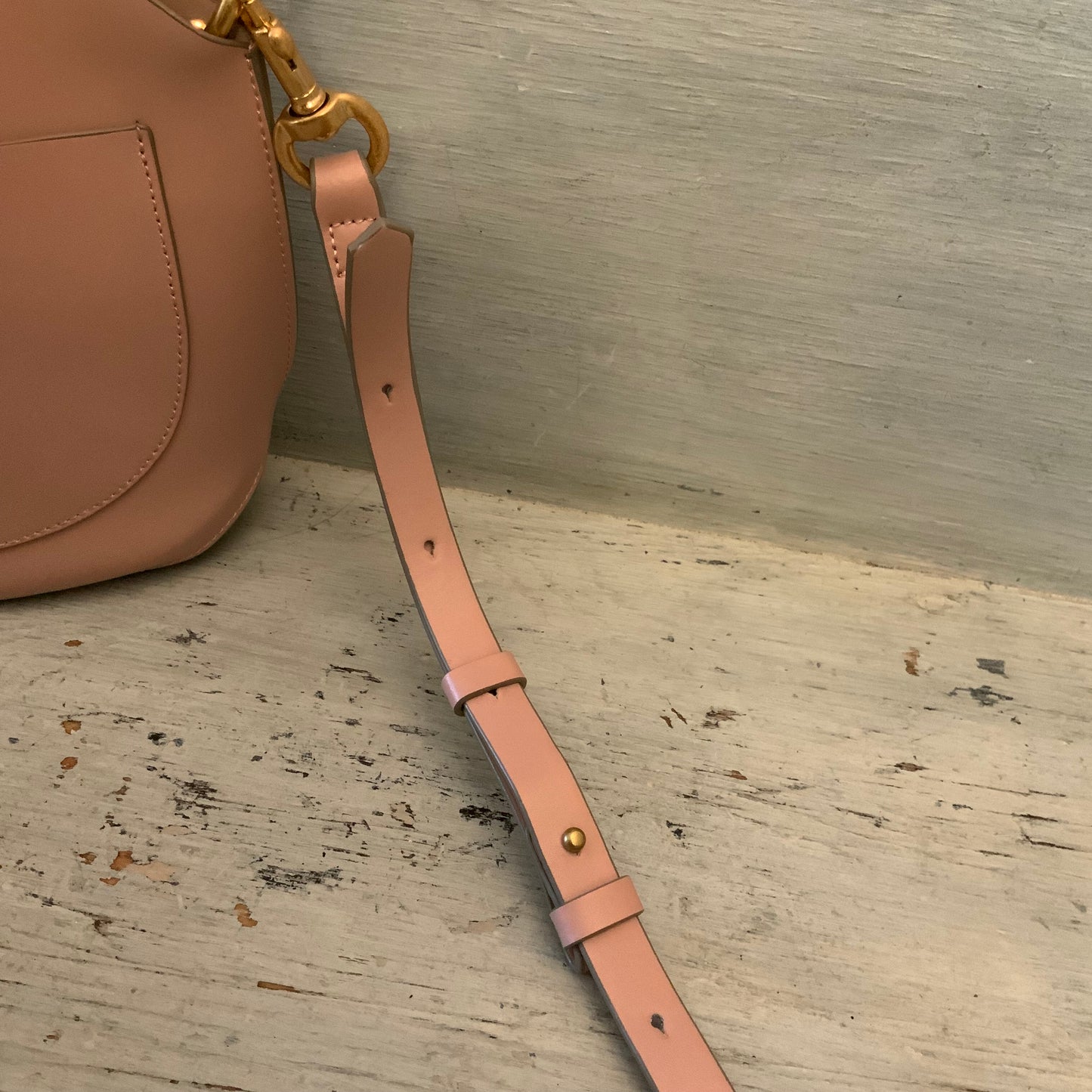 Mauve Pink Faux Leather Crossbody Bag Purse Good Condition