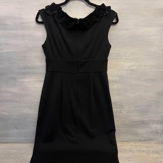London Times Sleeveless Ruffle Neckline Little Black Dress Size 6 Good Condition