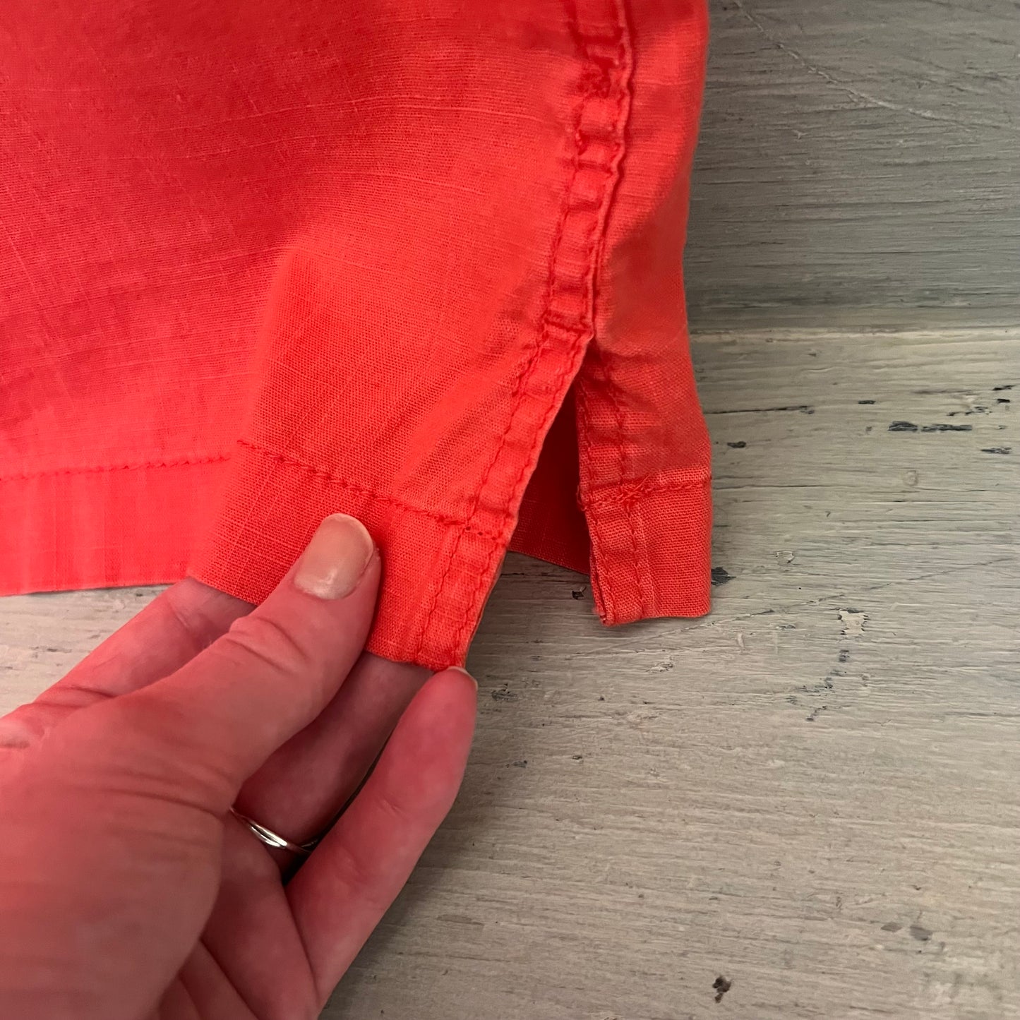 Saint John's Bay 100% Cotton Coral Classic Fit Casual Button Down Shirt Size XL Good Condition