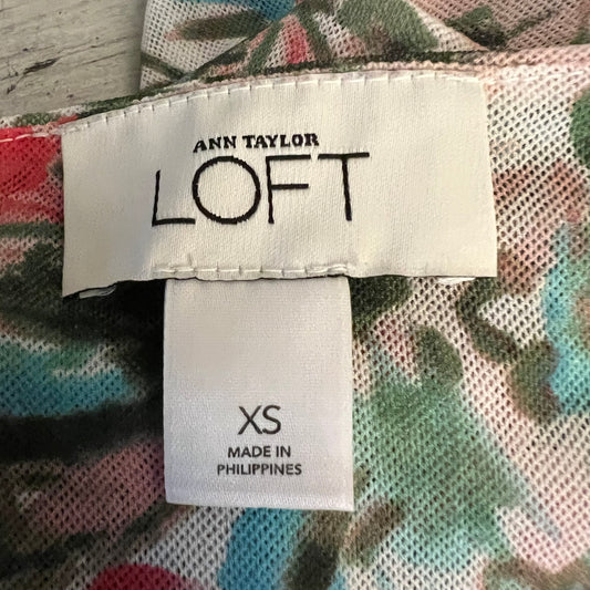 Ann Taylor LOFT Pastel Floral Babydoll Blouse Size XS Good Condition