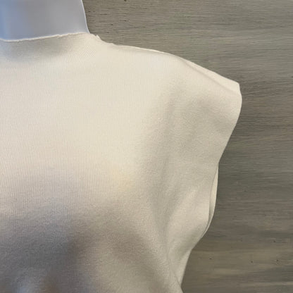 L. Love Cream Knit Turtleneck Cap Sleeve Sweater Size Medium Good Condition