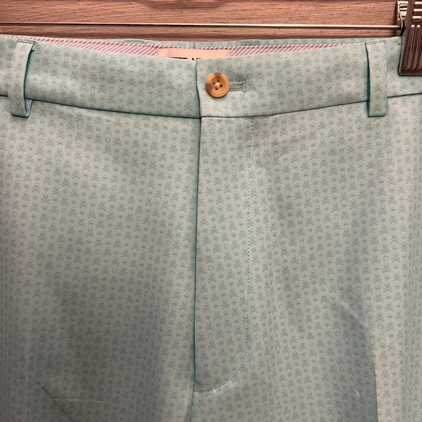 Peter Millar Mint Skull Print Chino Golf Shorts Size 38 Like New