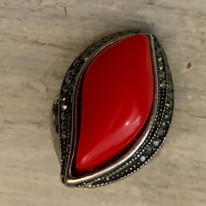 Art Deco Style Coral & Silver Oversized Studded Statement Ring Good Condition