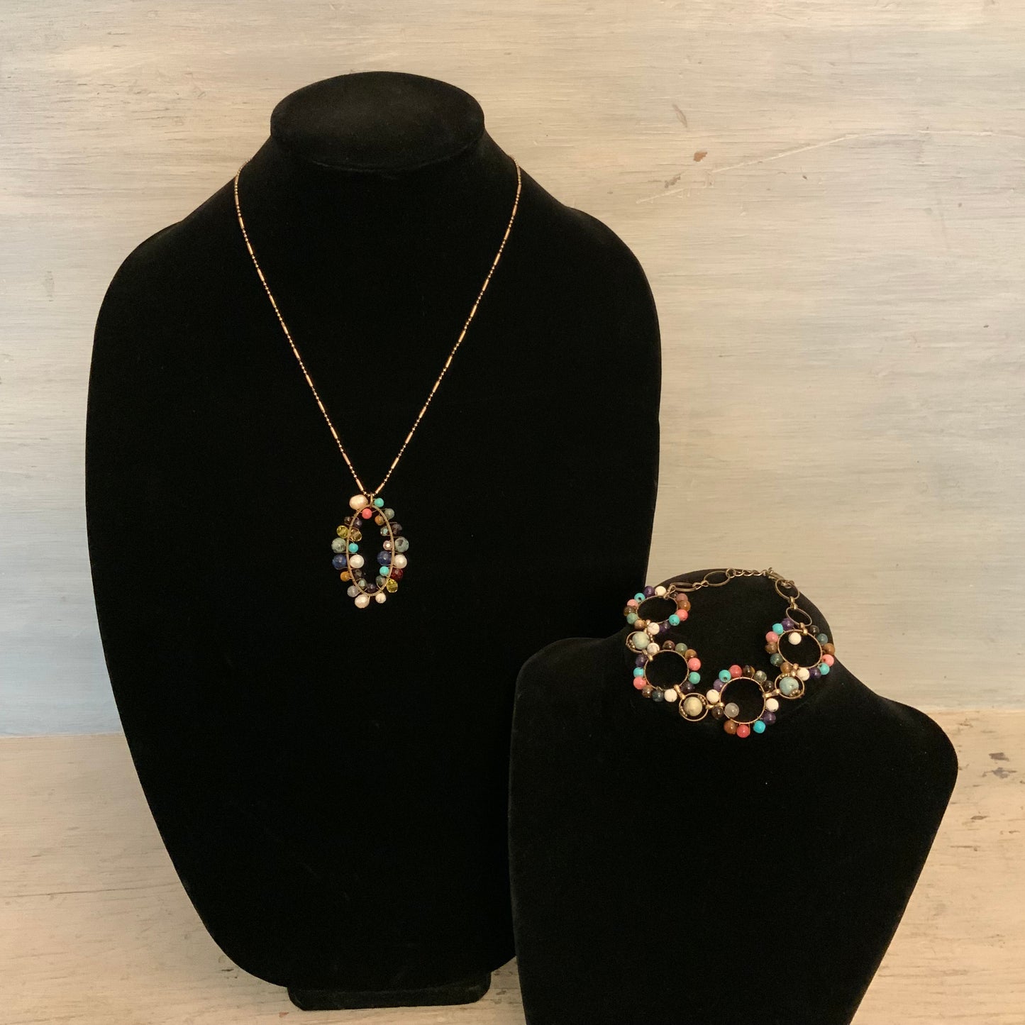 Vintage Plunder Design Boho Multicolor Beaded Necklace/Bracelet Set Good Condition