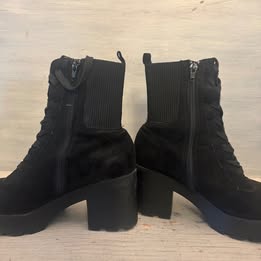 Rouge Faux Suede Black Platform Block High Heel Combat Booties Size 8 Good Condition