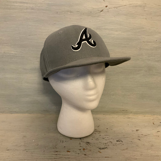 New Era 9Fifty Oakland A’s Gray Ball Cap Hat Size 7 (55.8cm) Good Condition