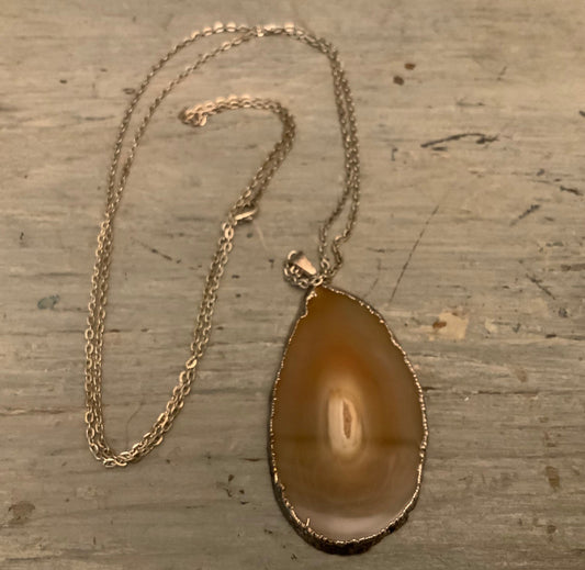 Geode Crystal Agate Slice Pendant Necklace Good Condition