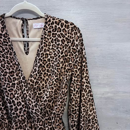 Pink Lily Leopard Print Flare Sleeve Maxi Dress Small Like New
