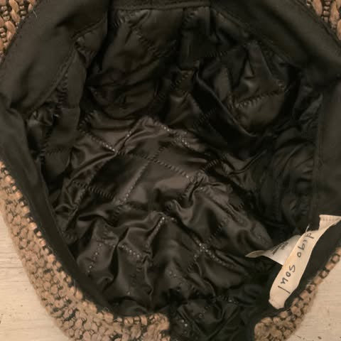 Indigo Soul Black Tan Textured Knit Newsboy Cap Hat with Bow Good Condition