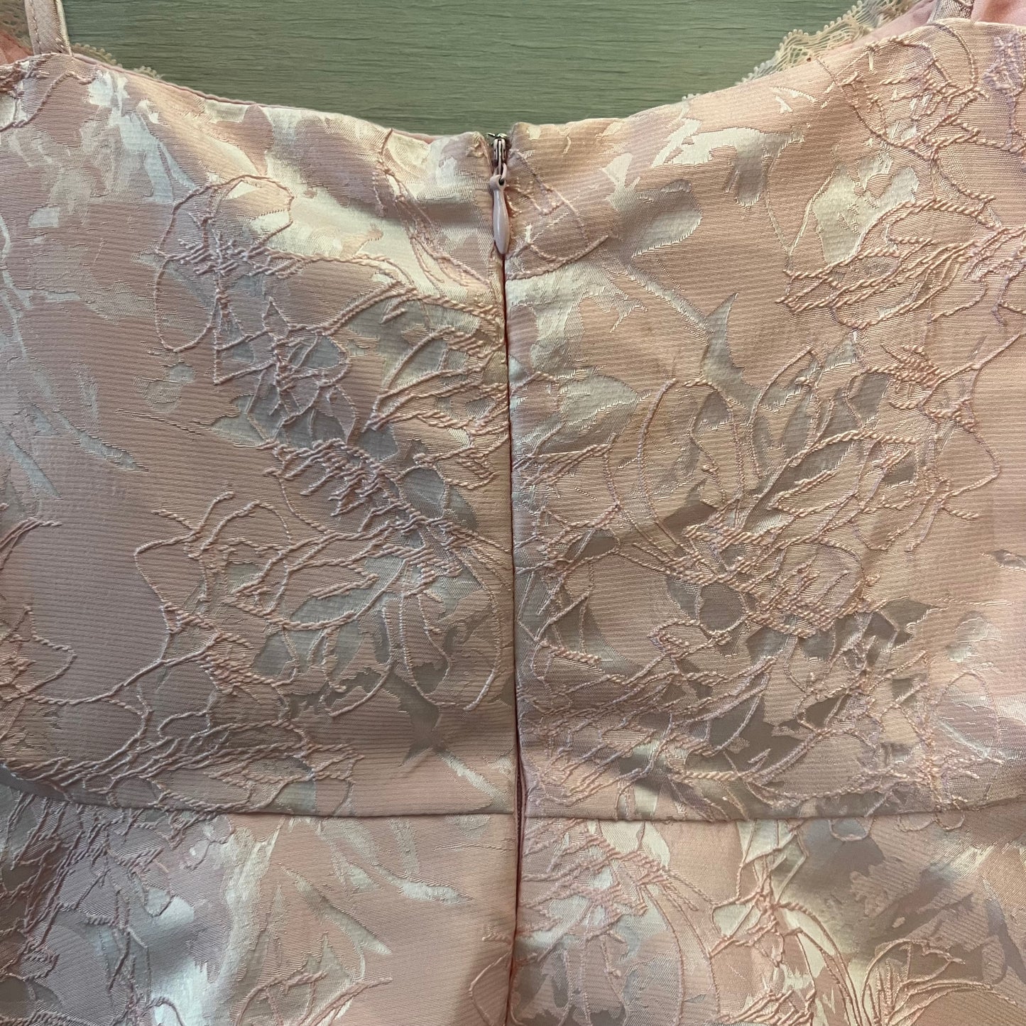 Crazy Dizzy Pink Floral Brocade Embroidered Flared Mini Dress Size Large Good Condition