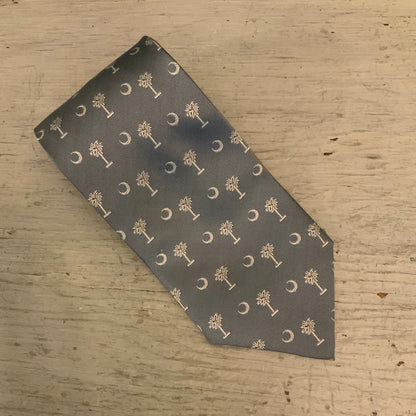 Ties by gramling Blue/White South Carolina Palmetto Moon Print XL Necktie 63" Good Condition