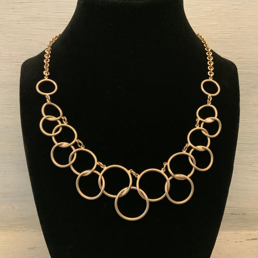 Nine West Gold Tone Interlocking Circles Bib Style Statement Choker Necklace Good Condition