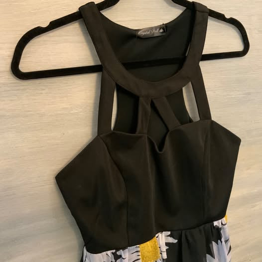 Crystal Doll Sunflower Maxi Dress Medium Like New