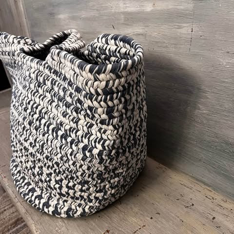Colonial Mills, Inc Extra Large Round Country Blue White Braided Bag Basket New