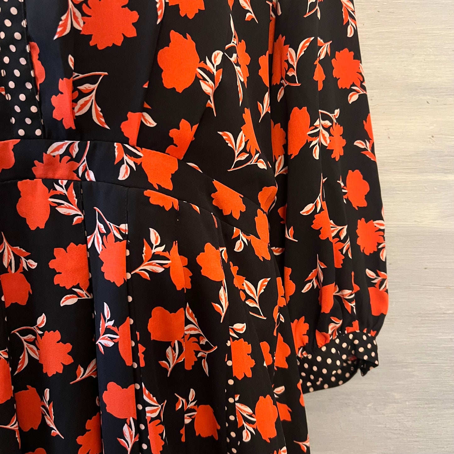 Ann Taylor Floral Polka Dot Print Pleated Flare Skirt Dress Size 8 Good Condition