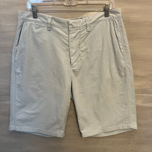 J Crew Club Pale Blue Flat Front Chino Shorts Size 32” Good Condition