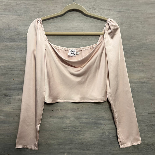 Princess Polly Satiny Champagne Cropped Top Blouse Size 6 Like New