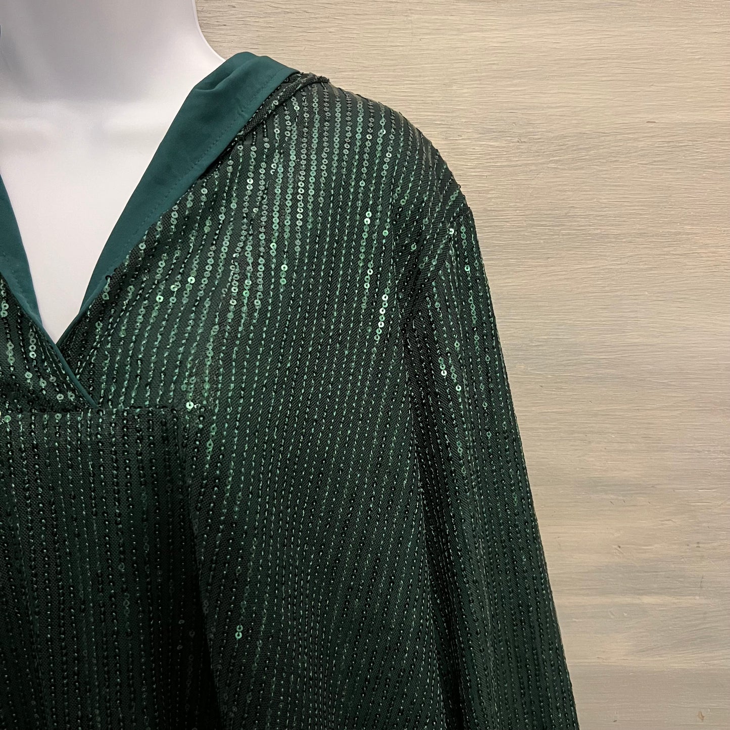 Emerald Green Sequined Hoodie Tunic Top Size 2XL Good Condition