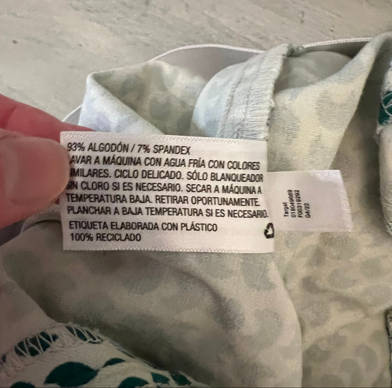 a new day Green White Crescent Moon Pattern Skinny Pants Size 6 Good Condition