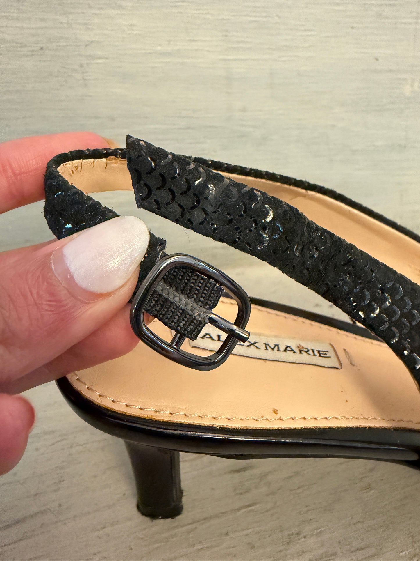 Alex Marie Black Leather Beaded Open Toe Slingback Kitten Heels Size 7 Good Condition
