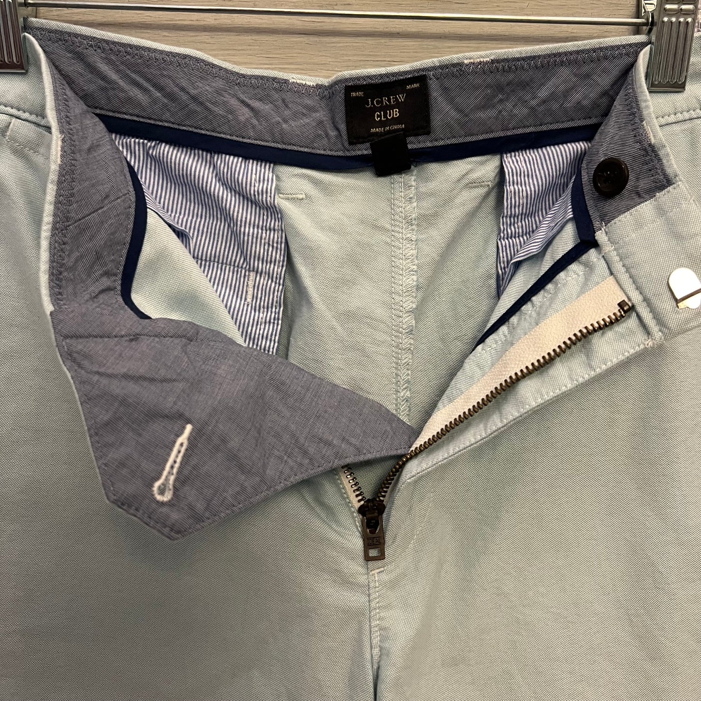 J Crew Club Pale Blue Flat Front Chino Shorts Size 32” Good Condition