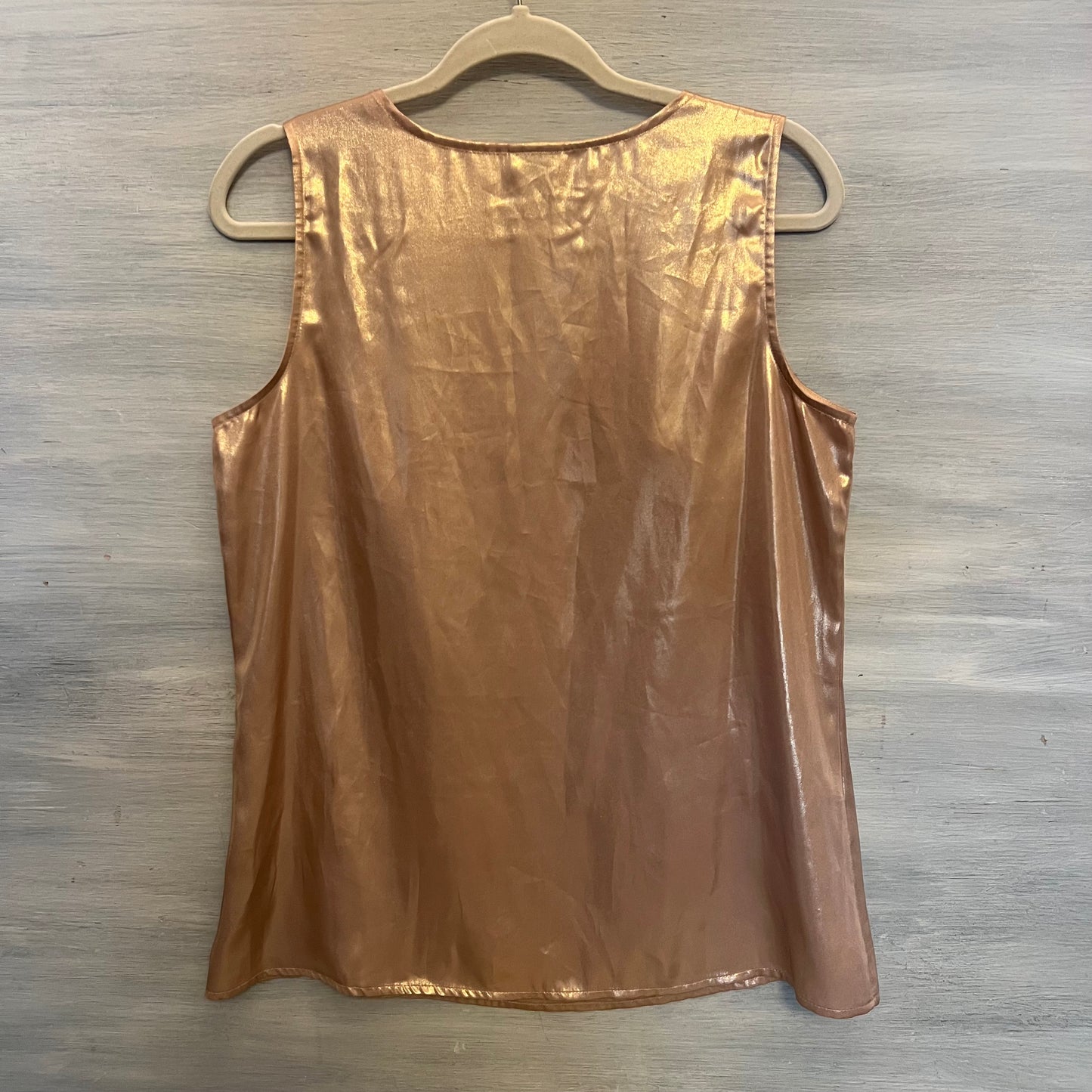 Worthington Champagne Shimmer Sleeveless V Neck Blouse Size Medium Like New