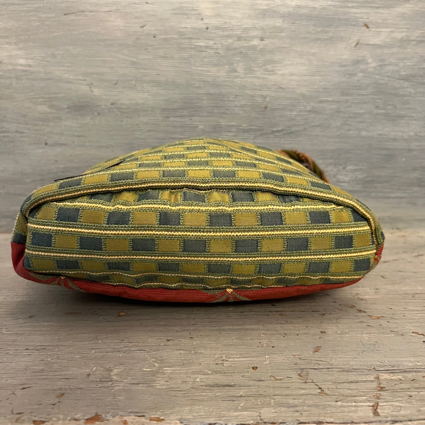 Scarlet Design Multi Pattern Fabric Yarn Handle Shoulder Bag Purse 10x10x4 Good Condition