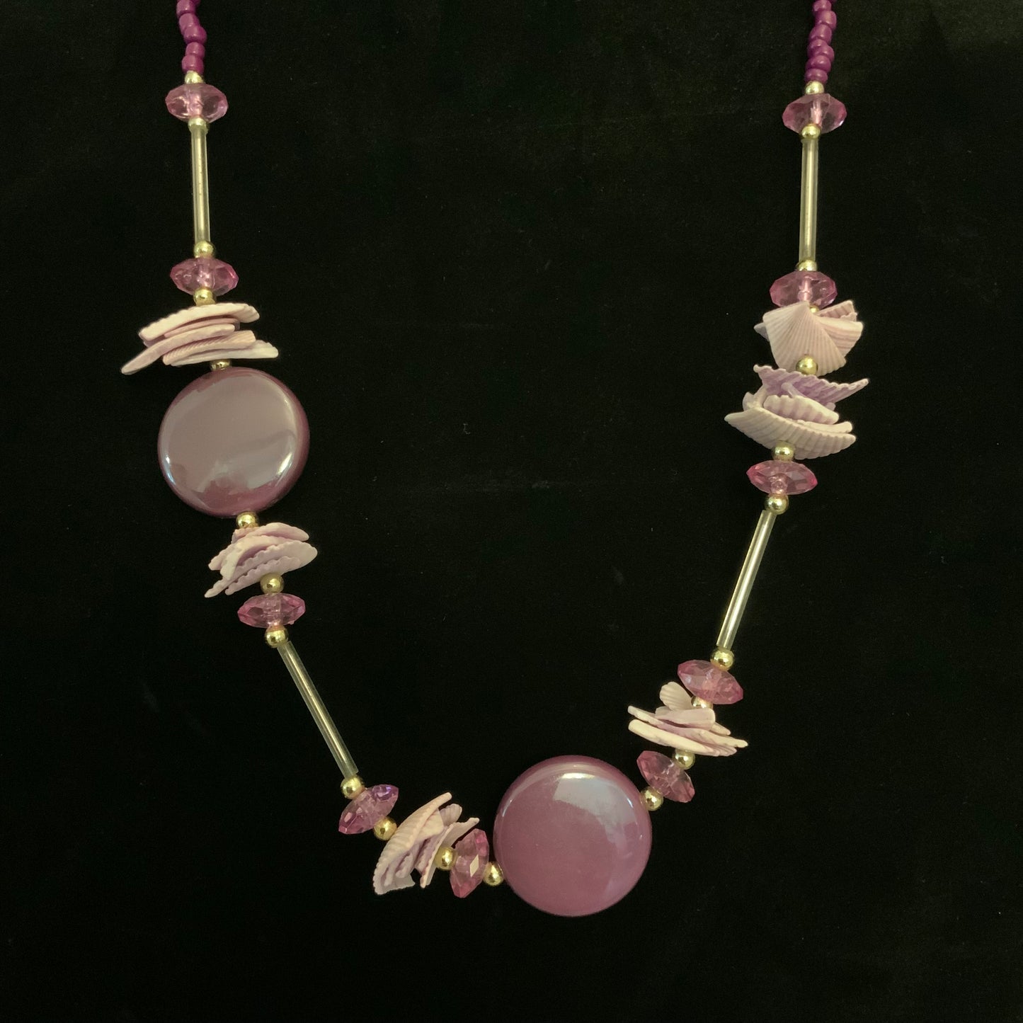 Purple Bohemian Beachy Beaded Shell Mixed Material Statement Necklace 13" Good Condition
