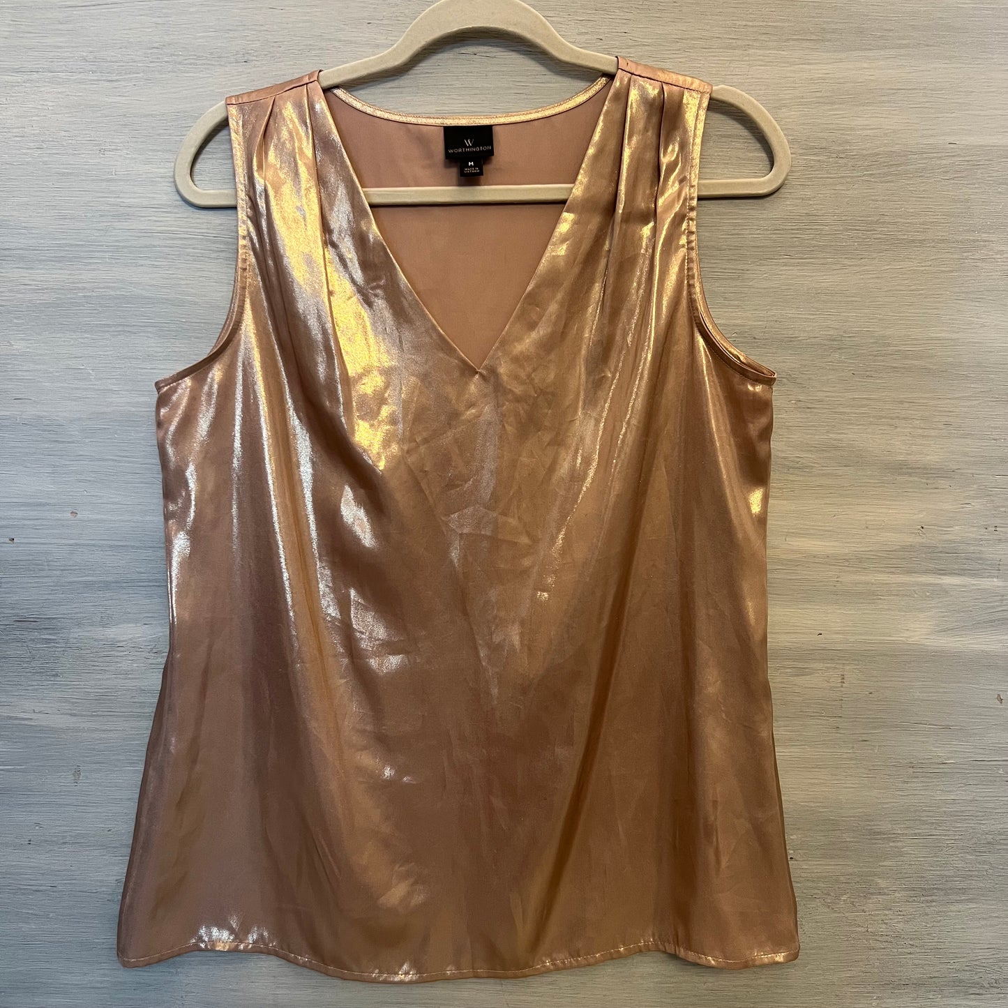 Worthington Champagne Shimmer Sleeveless V Neck Blouse Size Medium Like New