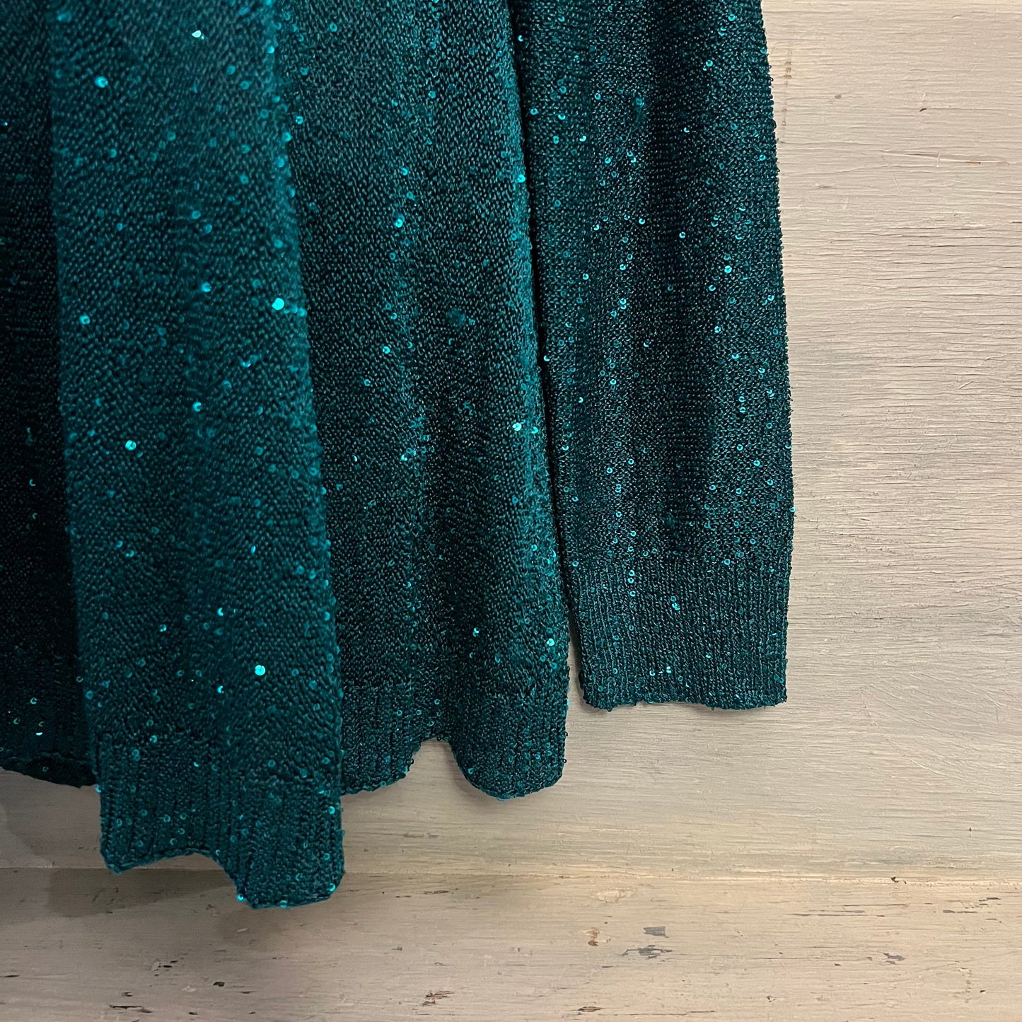 Emaline Emerald Green Sheer Sequined Crew Neck Sweater Size Large Good Condition