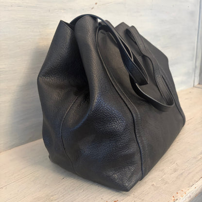Shiraleah Black Faux Leather Large Shoulder Tote Bag Purse Good Condition