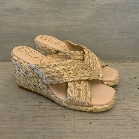 Beach by Matisse Bondi Raffia Slip On Open Toe Wedge Heel Sandals Size 7 New