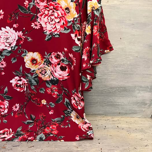 Everly Red Floral Print 3/4 Exaggerated Bell Sleeve Tunic Dress Medium Like New