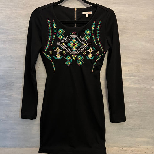 GB Black Colorful AztecPrint Embroidered Bodice Bodycon Mini Dress Size Small Good Condition