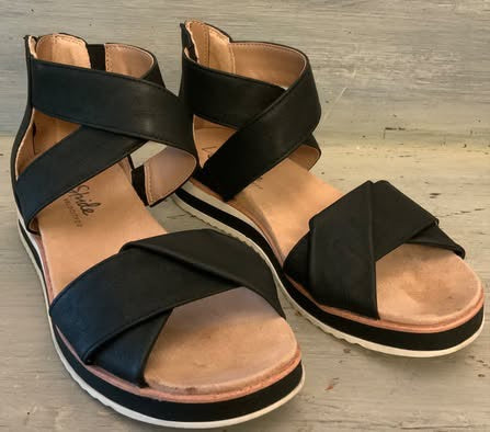 LifeStride Velocity 2.0 Black Faux Leather Gladiator Sandal Open Toe Zip Back Size 9.5 Good Condition