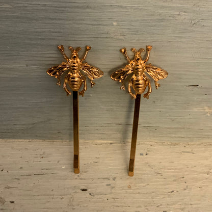 Set of 2 Gold Tone Decorative Bumble Bee Bobby Pin Hairpins 3" Long Good Condition