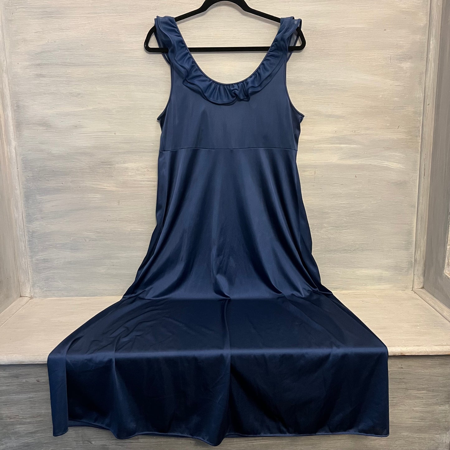 Vintage Shadowline Navy Blue Ruffle Neckline Full Length Night Gown Medium Good Condition