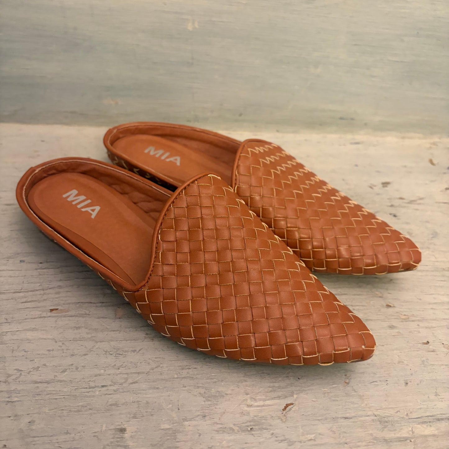MIA Faux Leather Johona Tan Woven Mule Loafers Size 7M Good Condition